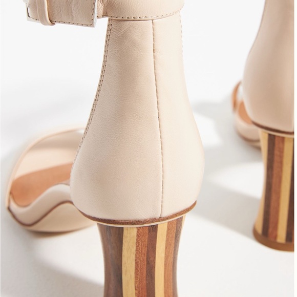 ANTHROPOLOGIE JEFFREY CAMPBELL  Striped Heel Sandal Ivory Leather Wooden Heel main image 5